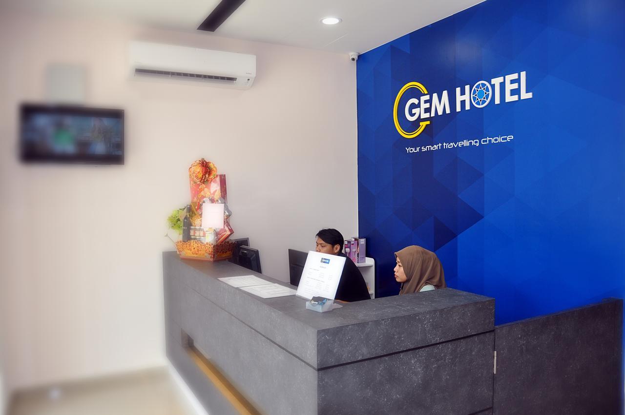 Gem Hotel Nusajaya  Esterno foto